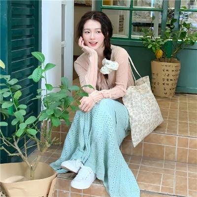 当然是选择原谅她